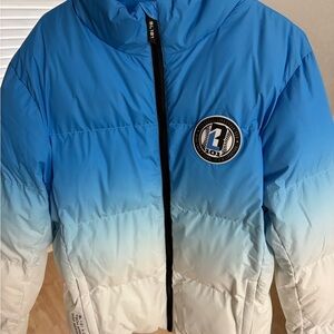 Baseball Lifestyle 101 Blue and White Gradient Puffer Jacket, NWT Adult Large
